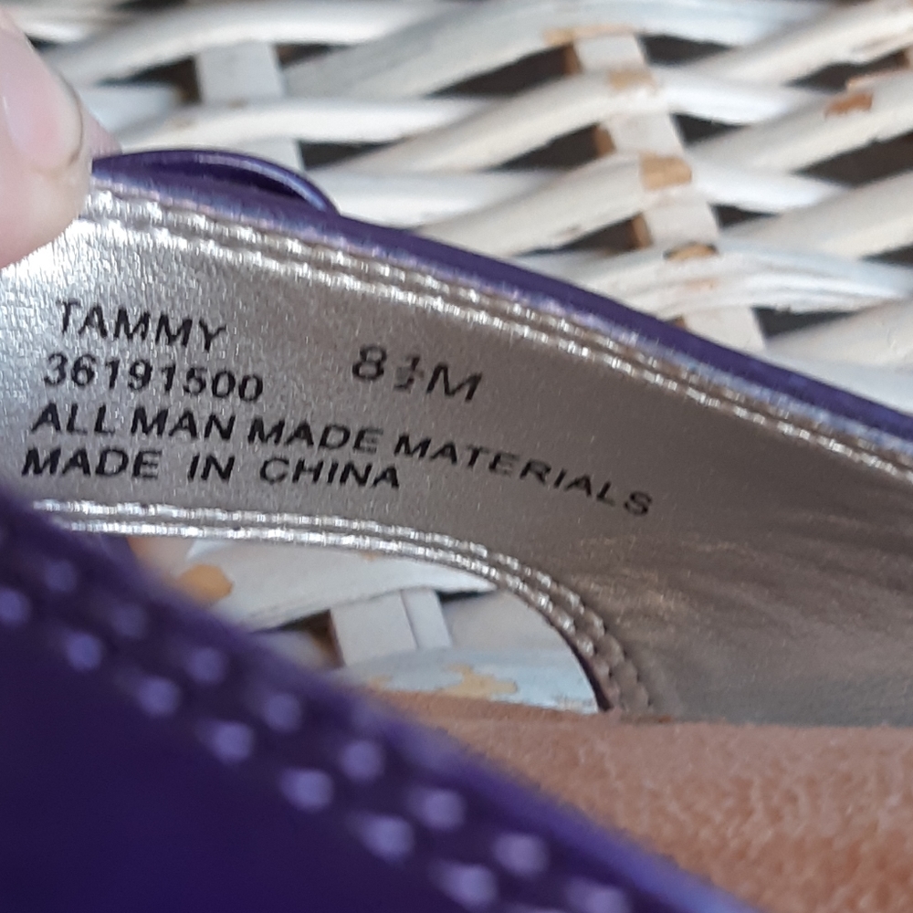 Astr Women's Purple Slide Sandals - Picture 4 of 6